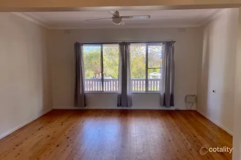 Property photo of 9 Tarawara Street Bomaderry NSW 2541