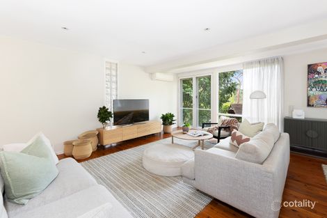 Property photo of 2 Raleigh Crescent St Ives Chase NSW 2075