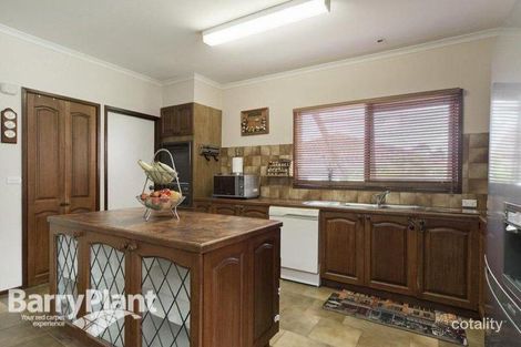 Property photo of 16 Elizabeth Street Cranbourne North VIC 3977