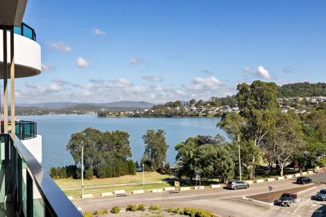 407/482 The Esplanade, Warners Bay, NSW 2282
