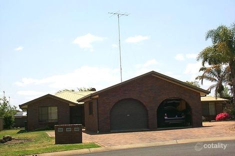 2/3 Hanna Ct, Kearneys Spring, QLD 4350