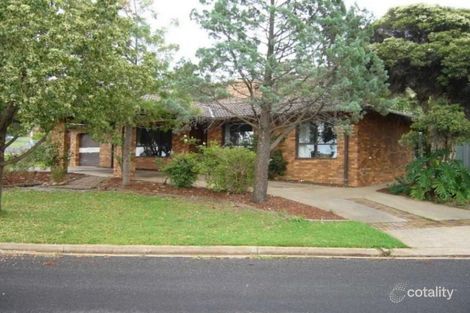 Property photo of 56 Doolan Crescent Griffith NSW 2680