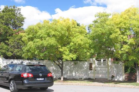 52 Ellerslie Pl, Toorak, VIC 3142