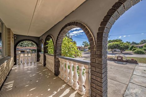 Property photo of 16 Grinstead Way Balga WA 6061