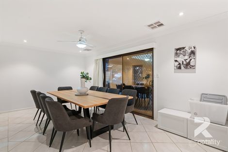 Property photo of 2 Narang Court Gulfview Heights SA 5096