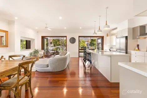 Property photo of 38 Muir Street Cannon Hill QLD 4170