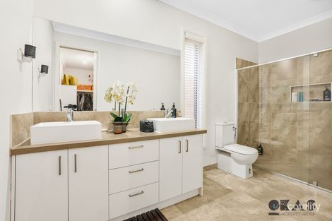 Property photo of 16 Markham Street Wollert VIC 3750