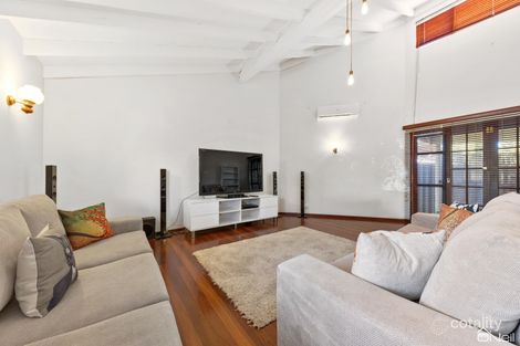 Property photo of 5 Deakin Court Kelmscott WA 6111