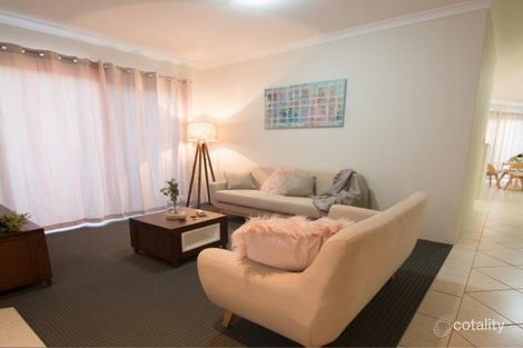 1/1 Ravenswood Dr, Nollamara, WA 6061