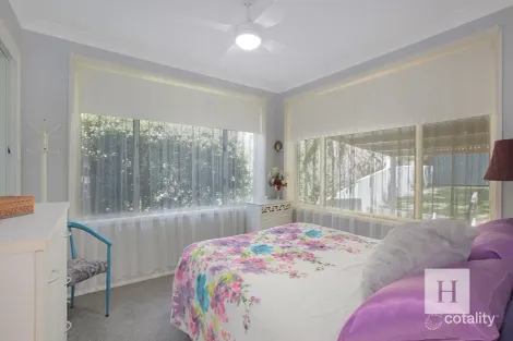 Property photo of 1/23 Heritage Drive Kanwal NSW 2259