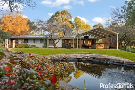 6 Strathmore Dr, Forest Grove, NSW 2795