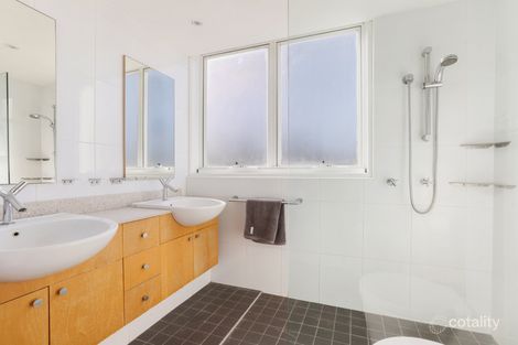 Property photo of 11/35 Surfview Road Mona Vale NSW 2103