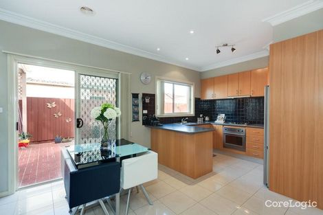 Property photo of 22 Tiffany Grove South Morang VIC 3752