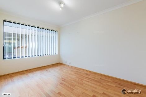 Property photo of 44 Lombe Gardens Atwell WA 6164