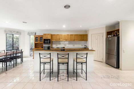 Property photo of 1 The Summit Ringwood North VIC 3134
