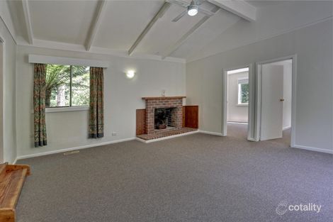 Property photo of 2 Curtis Road Emerald VIC 3782