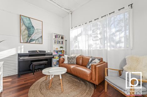 Property photo of 5 Kerrylouise Avenue Noraville NSW 2263