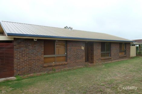 18 Hass St, Oakey, QLD 4401