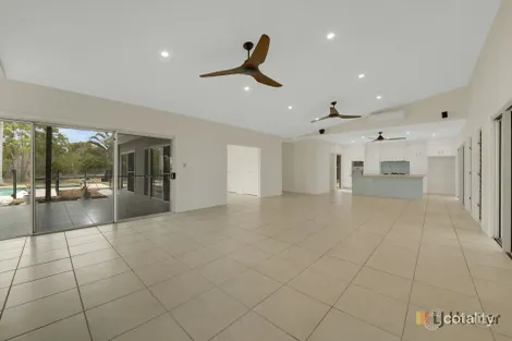 Property photo of 16 Ronpen Close Tannum Sands QLD 4680