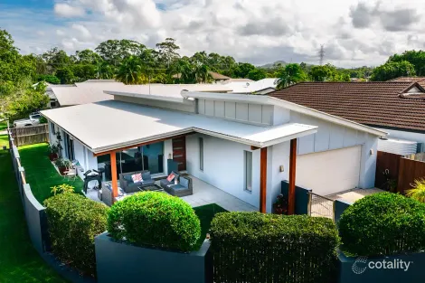 Property photo of 9 Peppermint Crescent Sippy Downs QLD 4556