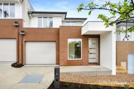 10 Aintree St, Mooroolbark, VIC 3138
