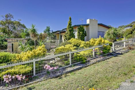 8 Kuneeamee St, Dodges Ferry, TAS 7173