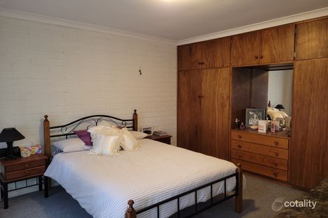 Property photo of 2/50 Cambridge Street Wendouree VIC 3355