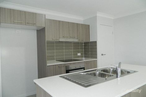 Property photo of 28 Knightsbridge Drive Chuwar QLD 4306