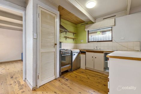 Property photo of 5 Cassia Road Melton VIC 3337