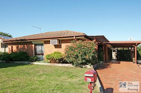 Property photo of 10 Kalyptos Walk Cranbourne VIC 3977