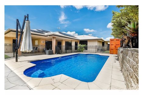 Property photo of 31 Haven Close Norman Gardens QLD 4701