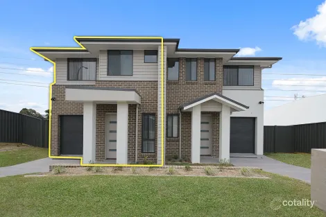 2/24 Blantyre Rd, Macquarie Hills, NSW 2285