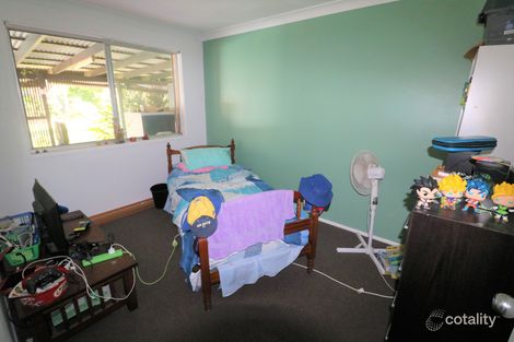 Property photo of 35 Sinclair Street Avenell Heights QLD 4670