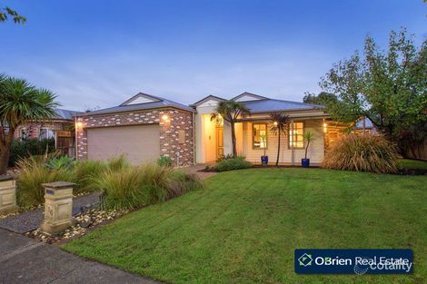 16 Sanctuary Way, Beaconsfield, VIC 3807