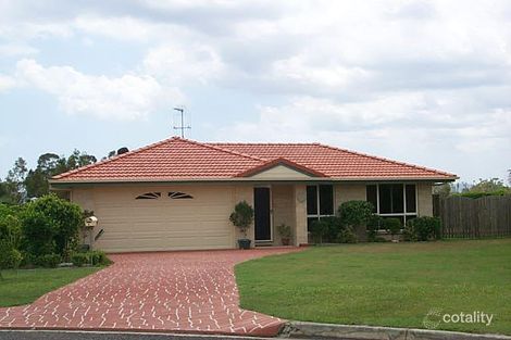 4 Waiwera Ct, Tin Can Bay, QLD 4580