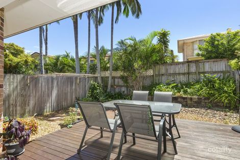 Property photo of 2/272 Oxley Drive Coombabah QLD 4216