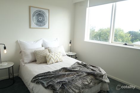 Property photo of 2/15 Bayswater Road Kensington VIC 3031