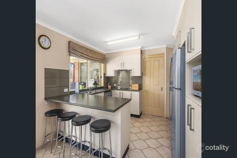 Property photo of 10 Patrick Brick Court Queanbeyan East NSW 2620
