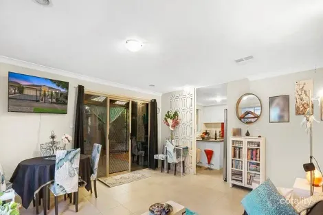 Property photo of 25 Vanderbilt Avenue Truganina VIC 3029