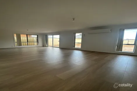 Property photo of 8 Veronica Drive Direk SA 5110