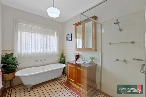 Property photo of 16 Rotheram Court Trafalgar VIC 3824