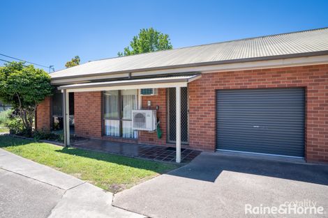 3/6 Borneo Pl, Ashmont, NSW 2650