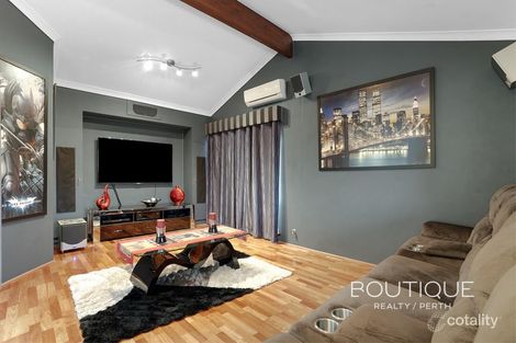 Property photo of 18 Canterbury Circle Currambine WA 6028