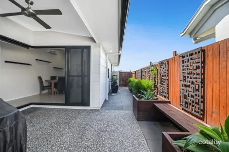 6 Prudence Pl, Meridan Plains, QLD 4551