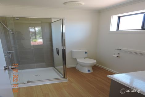 Property photo of 25 Verbena Terrace Epsom VIC 3551