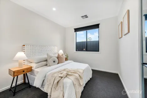 Property photo of 15A Flavian Crescent Morphett Vale SA 5162