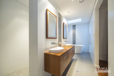 Property photo of 21 Kianga Crescent Burns Beach WA 6028