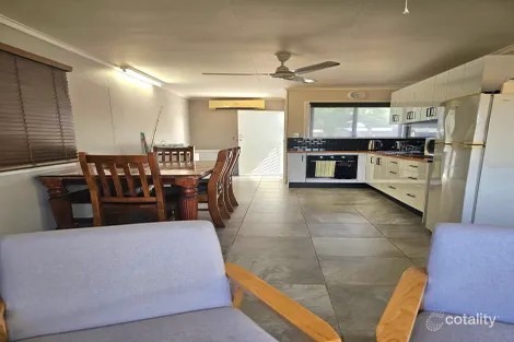 Property photo of 12 Hinkson Esplanade Groper Creek QLD 4806