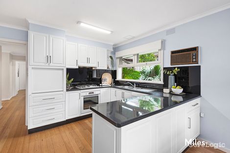 Property photo of 29 Broadlea Crescent Viewbank VIC 3084