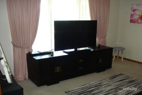 Property photo of 3 Amos Avenue Blayney NSW 2799
